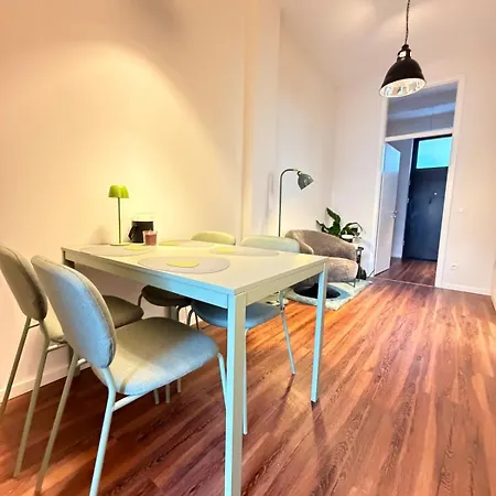 Fibi - Zentrale Citywohnung - 2 Schlafzimmer - 4 Betten - Kueche - Ideal Fuer Familien Бамберг