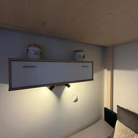 Апартаменты Fibi - Zentrale Citywohnung - 2 Schlafzimmer - 4 Betten - Kueche - Ideal Fuer Familien