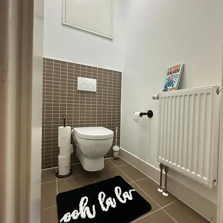Fibi - Zentrale Citywohnung - 2 Schlafzimmer - 4 Betten - Kueche - Ideal Fuer Familien Appartamento Bamberga